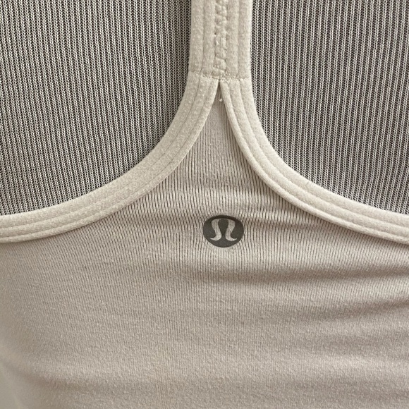 2 White and black Power Y Lion Activewear Tops - Picture 5 of 9